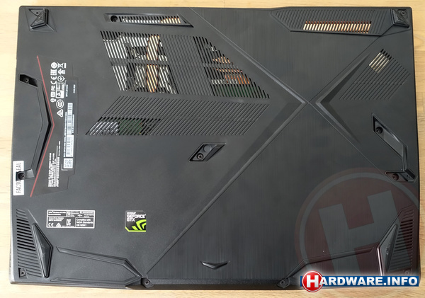 MSI GF63 8RD-050NL