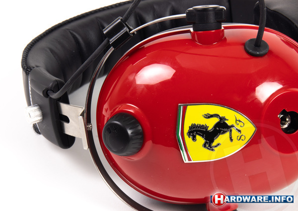 Thrustmaster T.Racing Scuderia Ferrari Edition