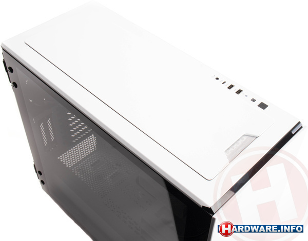 Corsair Carbide 678C White