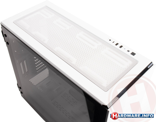 Corsair Carbide 678C White