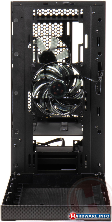 Cooler Master Masterbox NR400