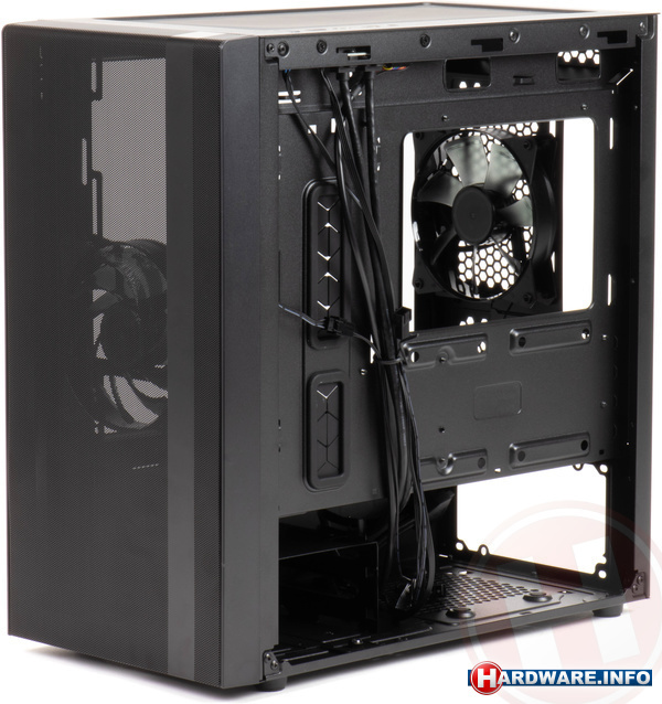 Cooler Master Masterbox NR400